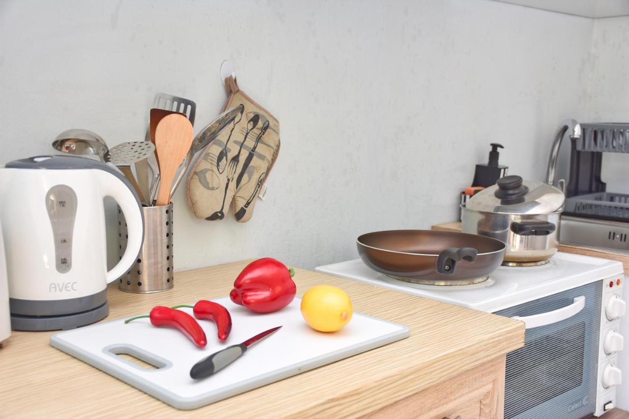 Mike'S Apartments Agios Gordios  Ngoại thất bức ảnh