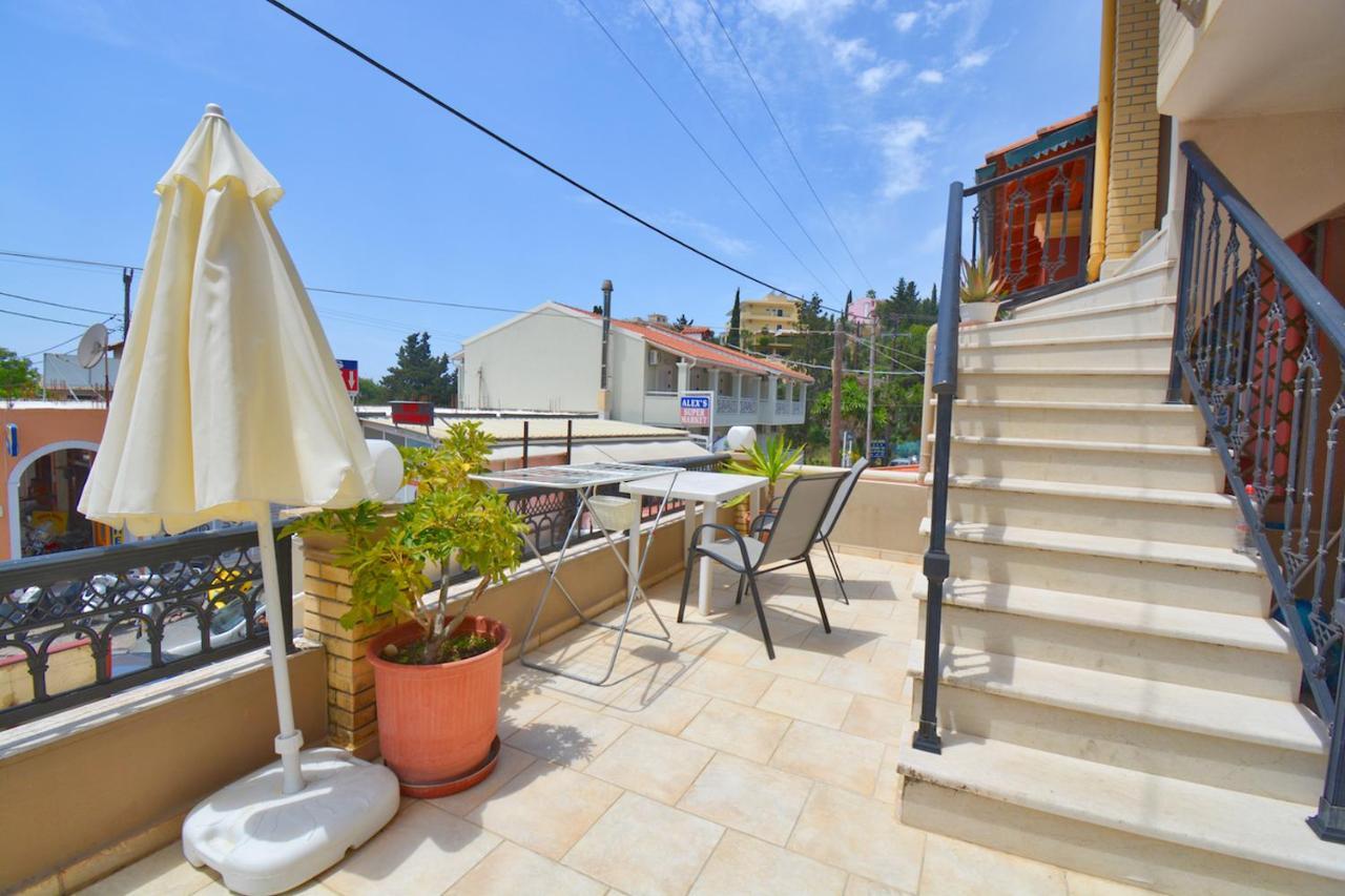 Mike'S Apartments Agios Gordios  Ngoại thất bức ảnh